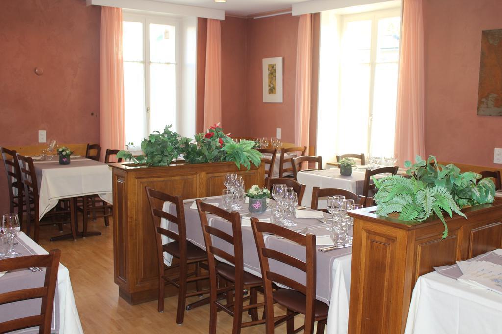 Hotel De La Gare Yvonand Eksteriør billede